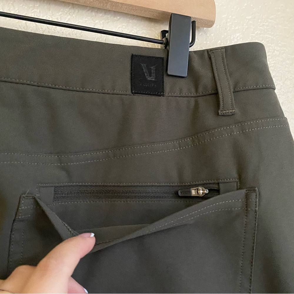 Vuori Meta Pant Athletic Slim Fit in Dark Oregano - Picture 8 of 10